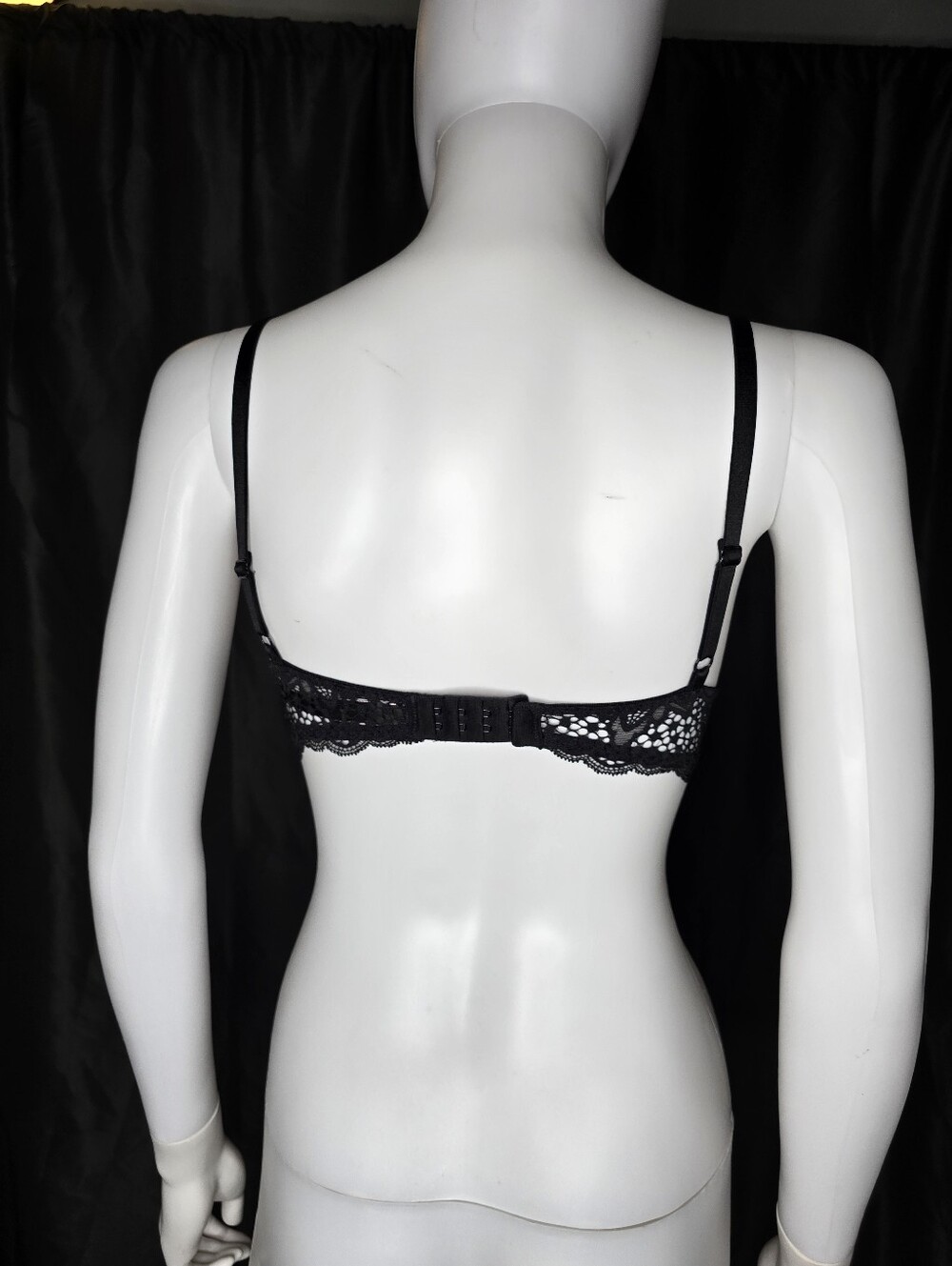 Victoria's Secret Bombshell Black Lace Push-Up Bra with Nude Lining Size 34A - Picture 14 of 16